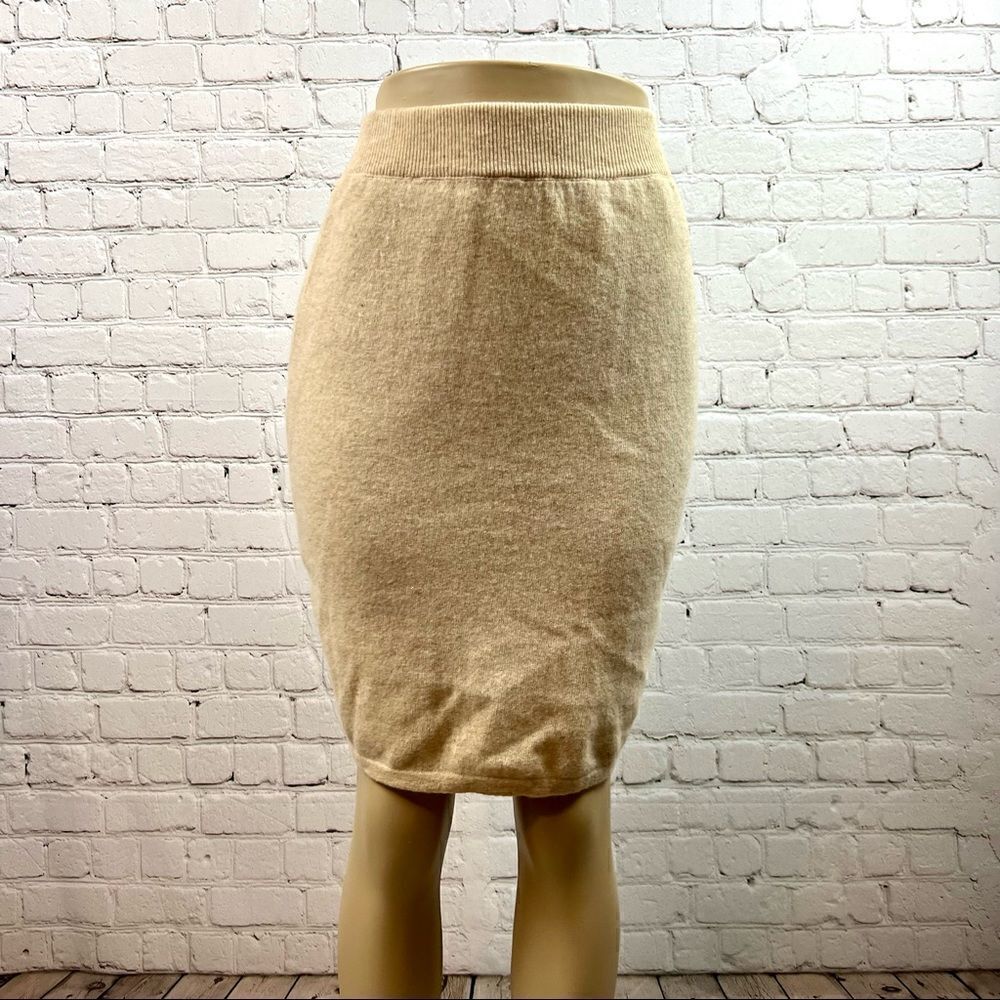 Vintage 90s United Colors of Benetton Virgin Lambswool Skirt Italian Tan 44